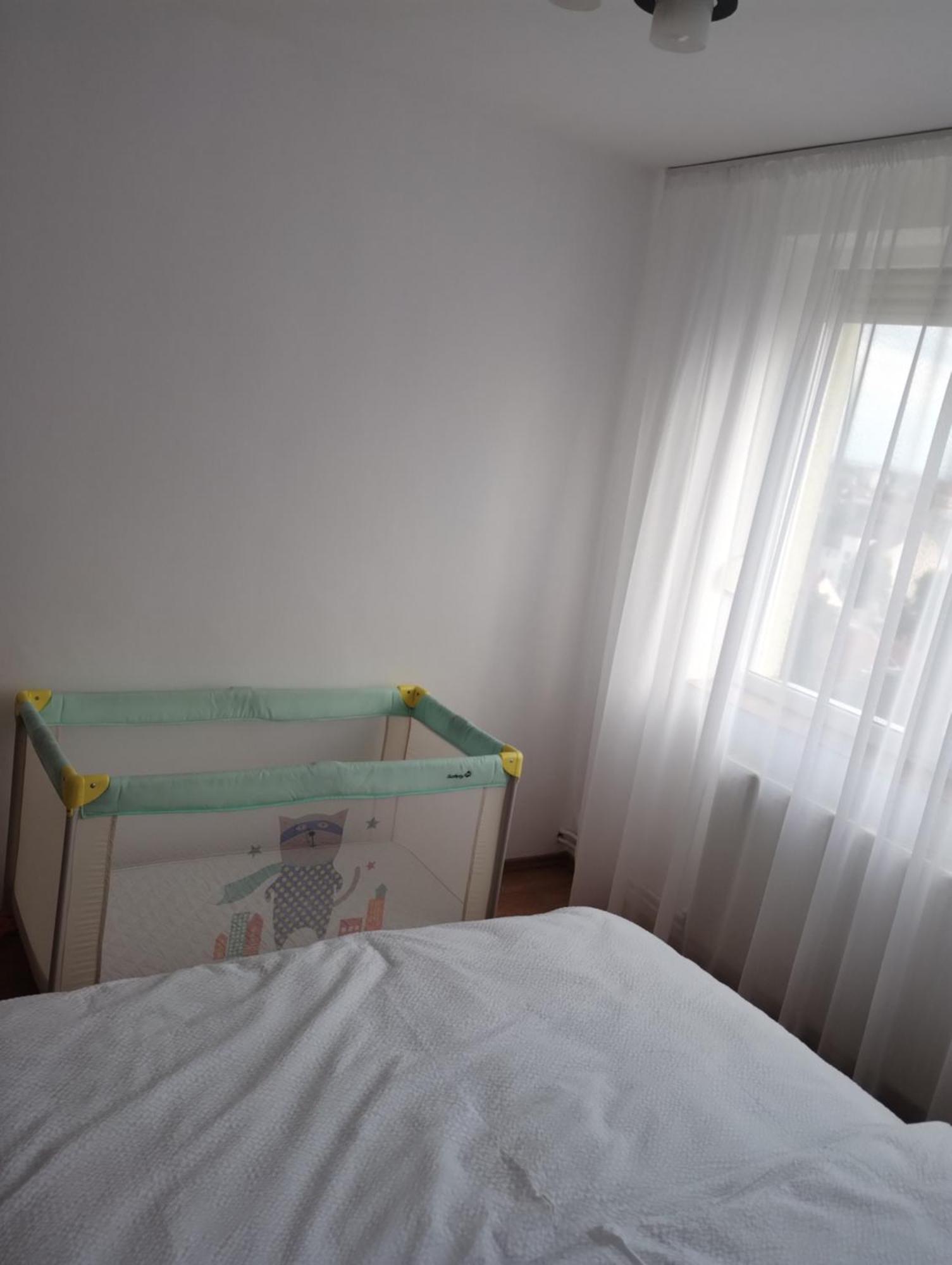 Riverside White Apartment 萨图马雷 外观 照片